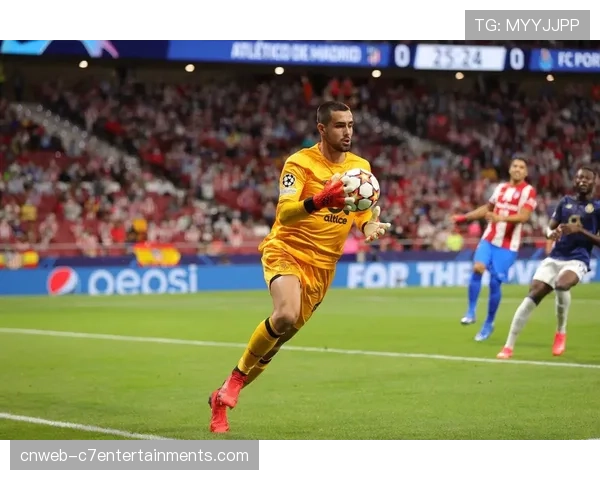 波尔图门将科斯塔赛后详解那次直接手抛球助攻：我们演练过上百次